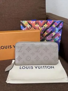 Item thumbnail for item 340d2dba-54e9-41af-befb-61ad7c426f8d