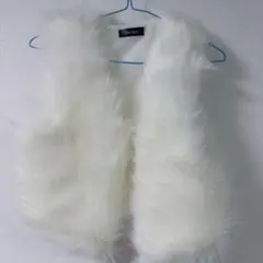 ショートファー ベスト ホワイト ふわふわ 防寒 おしゃれ 秋 冬