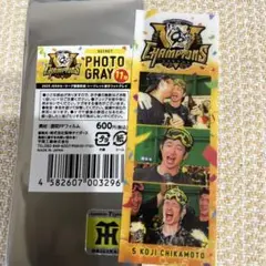 阪神タイガース　近本選手　2025優勝記念　シークレット選手フォトグレイ