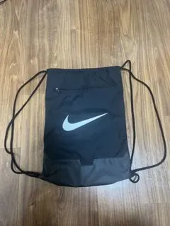 NIKE ブラジリア9.5 トレーニングジム