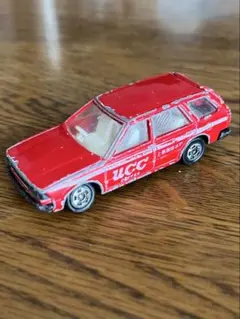 日本製トミカ No.34 日産 ブルーバード ワゴン UCC仕様
