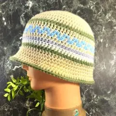 ベージュ　クラッシャーハット　バケットハット　クロシェハット