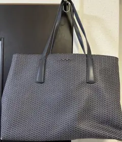 Item thumbnail for item 7e99b4de-7349-4f60-ab51-93a3cfd259a4