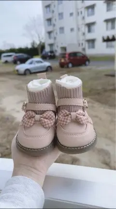 Item thumbnail for item 5a8ff1c4-131b-48b6-a2bb-ecfc94c71af9