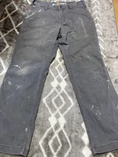 カーハートペインターパンツ　グレー　ペンキ、フェード