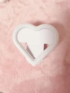 Item thumbnail for item 24db708a-efdd-4272-9af3-b665f4bdca43