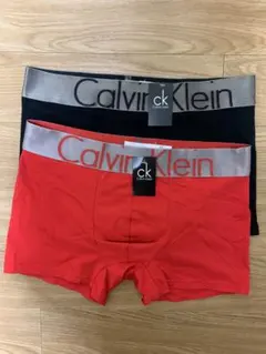 メンズCalvin Klein ボクサーブリーフ 赤 黒 Sサイズ　人気