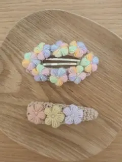 お花のパッチンピン 2個セット【楕円形&三角】