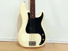 Fender Japan プレシジョンベース PB70-70US OWHのサムネイル