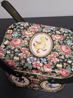 新品未使用】フェイラー カルトナージュハンカチボックス ハイジ柄