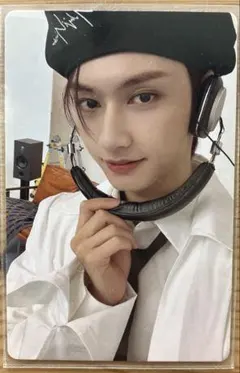 17 IS RIGHT HERE トレカ ジュン