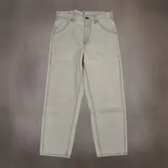 ユニクロU ホワイト テーパードジーンズ