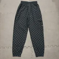 ZUMBA 総柄　ブラックパンツ
