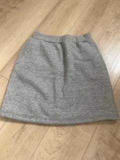 未使用　UNIQLOキッズ　スカート