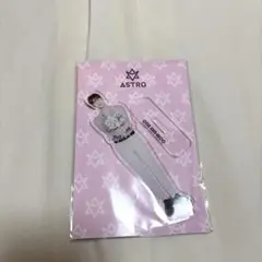 新品未開封多め チャウヌ ファンミ グッズ ASTRO チャウヌ ファンミーティング 公式グッズ4点セット - メルカリ