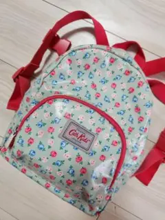 Cath Kids キッズ リュック 花柄のサムネイル
