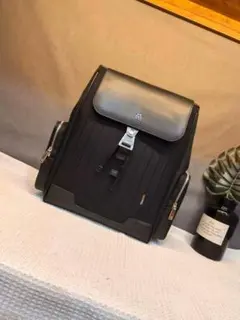 ピンクの花デザイン ピンバッチ