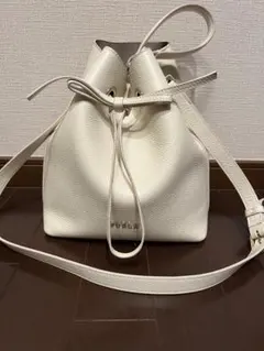 Item thumbnail for item 3c46caf6-82f5-4a82-95a7-3adb9801e54a