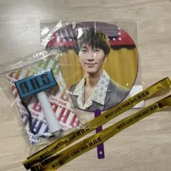 WEST. A.H.O. ペンライト　うちわ（濱田崇裕）