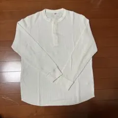 ユニクロ　ヘンリーシャツ￼