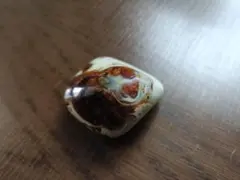 自然琥珀本物石 置物 21g とても珍しい色 少しブルーがかかっている 自然琥珀本物石 置物 21g とても珍しい色 少しブルーがかかっている