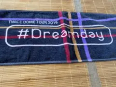 twice マフラータオル