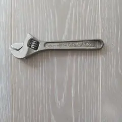 Item thumbnail for item 9b389d4a-0852-4f9e-a75d-94d3645ff8ec