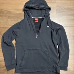 NIKE ナイキ ハーフジップ パーカー 黒 刺繍ロゴ フーディー S 古着