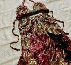 美品】【Hanan】ベリーダンス衣装 スワロフスキーの装飾 - メルカリ