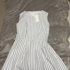 【Te chi chi 】ホワイトストライプ ノースリーブ ワンピース Mサイズ