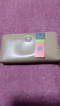 Tory Burch ベージュ 長財布