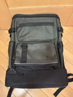 AIRWALK オリーブグリーン リュック35リットル