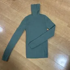 그린 리브 뜨개질 긴팔 하이넥 스웨터