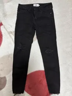 アズール　ダメージスキニーパンツ