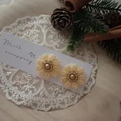 ハンドメイド 花モチーフ ピアス