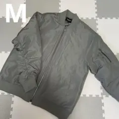 ☆新品タグ付き☆ メンズ　 ジップアップジャンパー　アウター／Ⅿ　薄灰