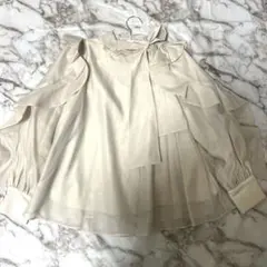 スナイデル　リボン付きフリル袖ブラウス