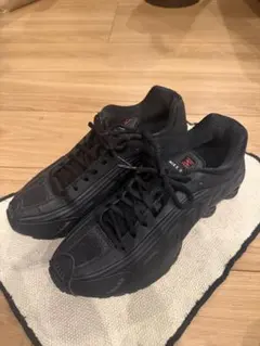 NIKE SHOXX R4 27cm