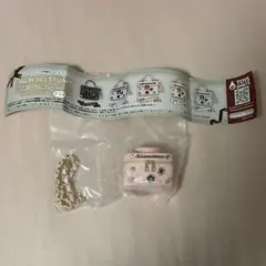 JILL by JILL STUARTミニブローチバニティキーホルダー2