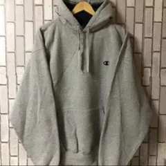 チャンピオン　ワンポイント刺繍ロゴ ビッグスウェットパーカー　グレー