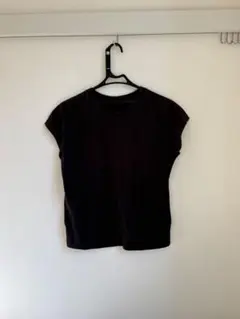 UNIQLO 黒 半袖Tシャツ サイズS