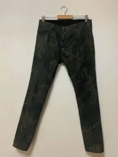 DSQUARED2 ディースクエアード  パンツ　迷彩