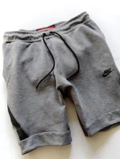 NIKE テックフリース ハーフパンツ L グレー スウェットパンツ 赤タグ