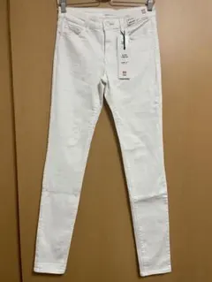 新品　UNIQLO ウルトラストレッチジーンズ 25 ホワイト