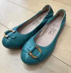 Salvatore Ferragamo フラットパンプス ターコイズのサムネイル