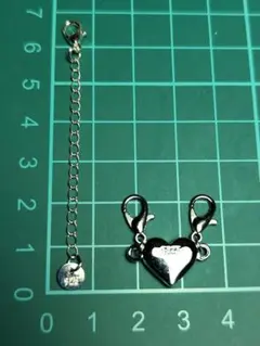 Item thumbnail for item c1d12569-2cc5-4e4e-bb65-bb10e47f3e35