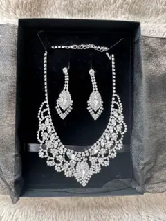 ジュエリー ネックレス ピアス