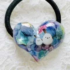セキセイインコと花咲くハートのレジンヘアゴム 加工方法変更可 - メルカリ