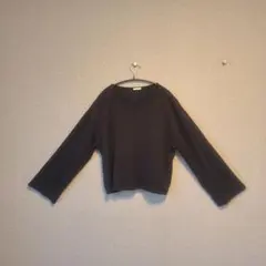 GU　XL　ブラック　クロップド丈クルーネック　長袖薄手ニット