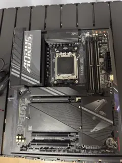 AKiTiO TB3 eGPU Box+ asrock Radeon RX580 - メルカリ